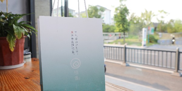 手提紙袋的好處，你一定不知道-和印愛歐圖文